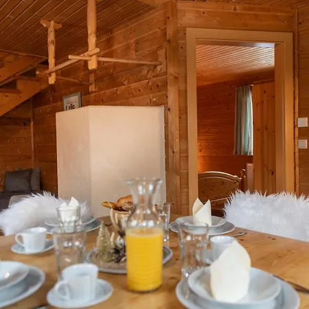 Urige Doppelhaushaelfte 8 Und 9 Holiday home Grafenweg
